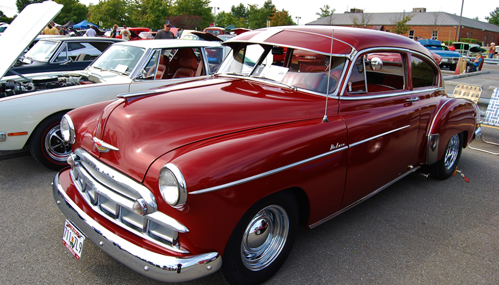 classic_car_red